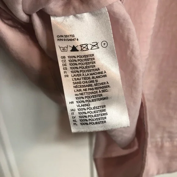 ⭐️💗(H&M) Dusty Pink Blouse - Picture 5 of 5